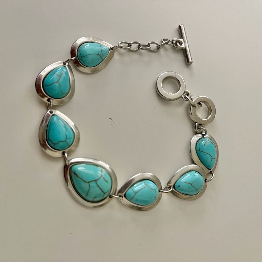 CHAPS Faux Turquoise Necklace 16” with Extender Unbranded Bracelet & Earrings - Picture 9 of 12